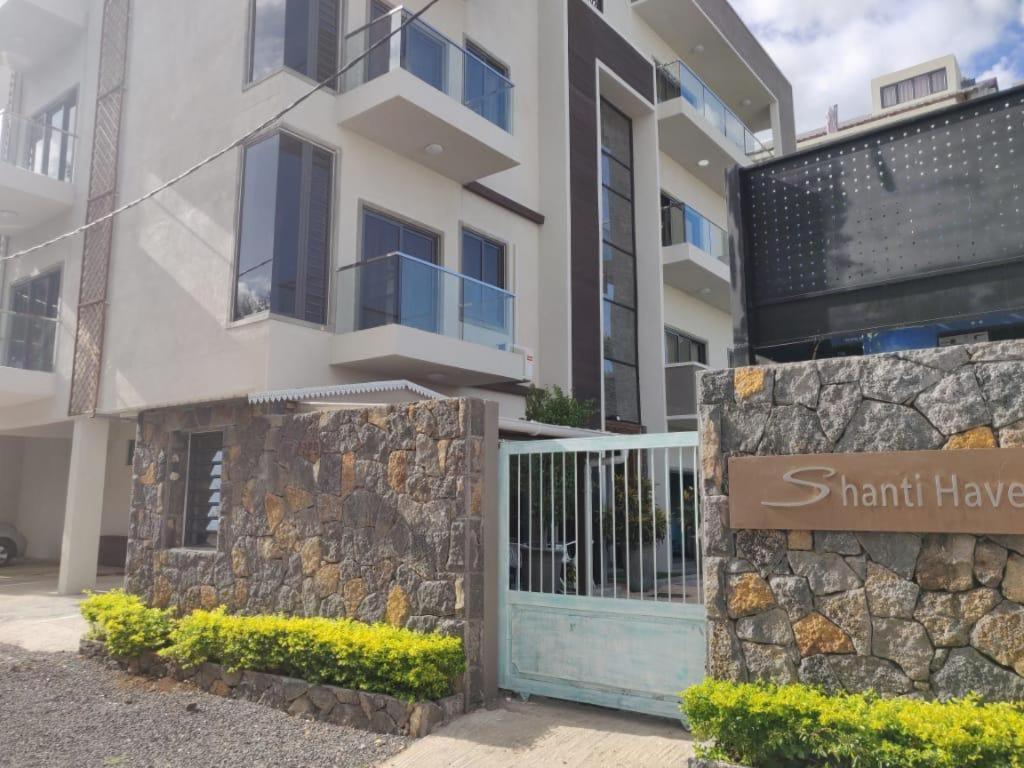 Shanti Haveli Beachfront Apartments Flic-en-Flacq Exteriér fotografie